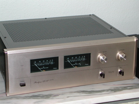 Accuphase0003.jpg