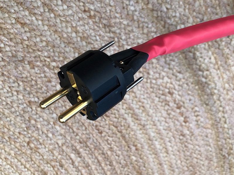 power_cable_12.jpg