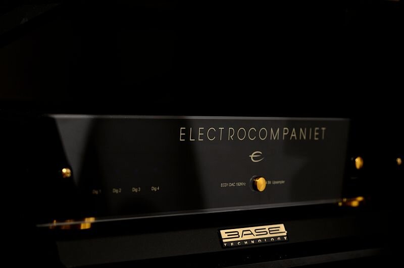 MSB Analog DacDSC_5041_1009_000404.JPG