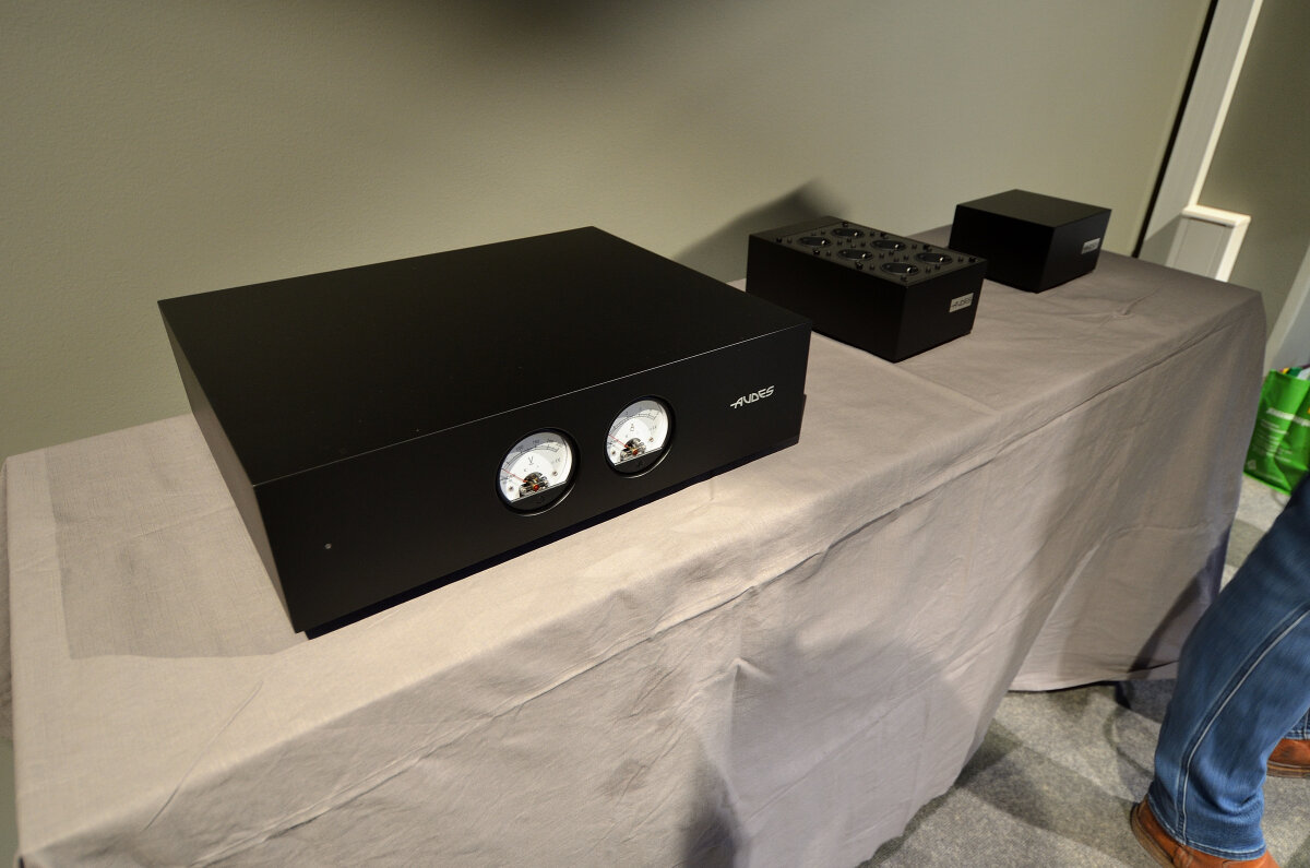 Audio Concept_2503.JPG