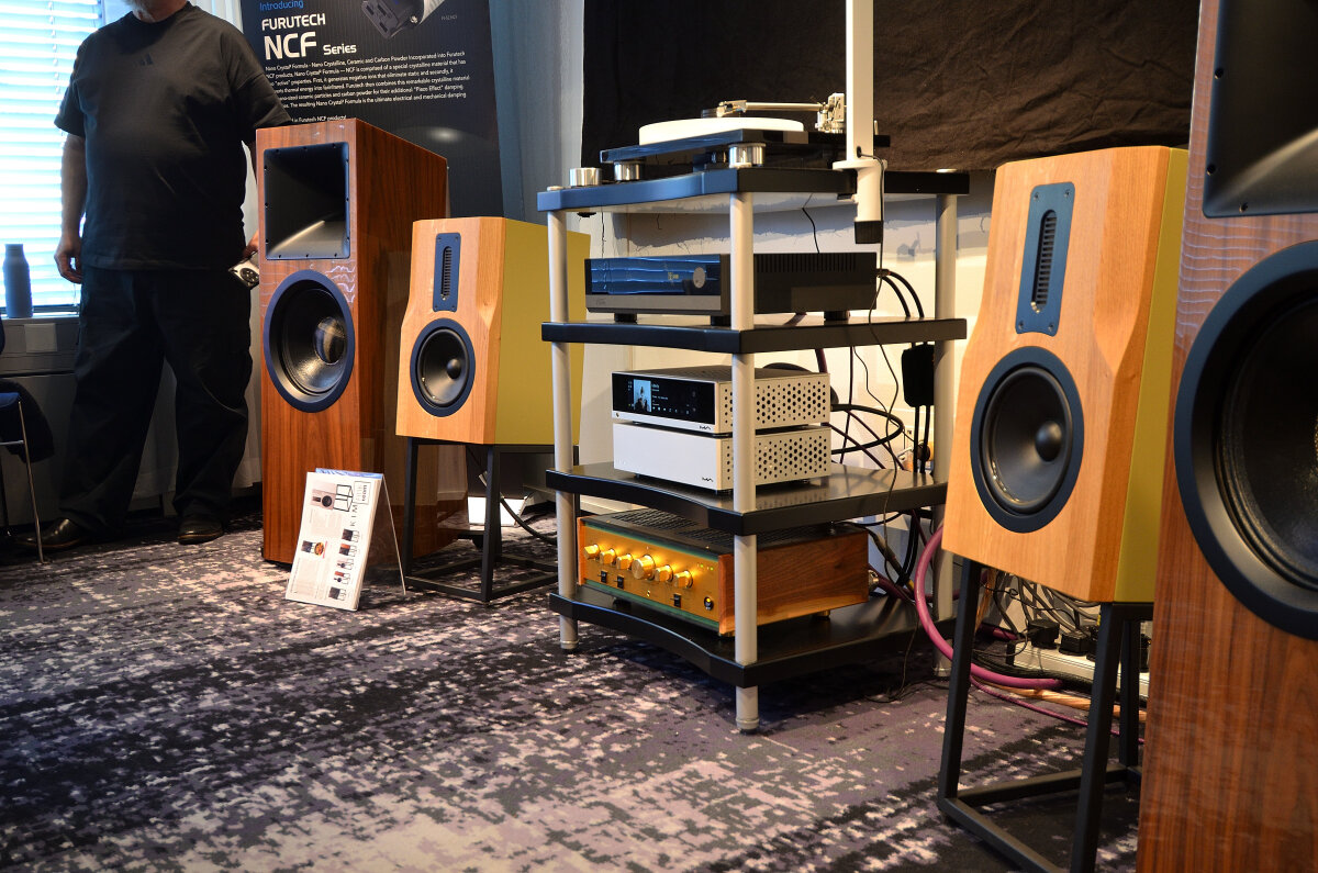 Transient D_2496.JPG